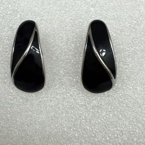 Half hoop black & silver retro earrings‎